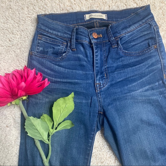 Madewell Roadtripper Jean in Orson Wash - Picture 7 of 15